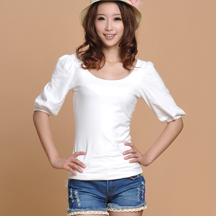 圆领短袖T恤修身显瘦...