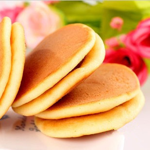  福建特产 盼盼铜锣烧(红豆味)单只热卖10g甜而不腻 哆啦a梦最爱