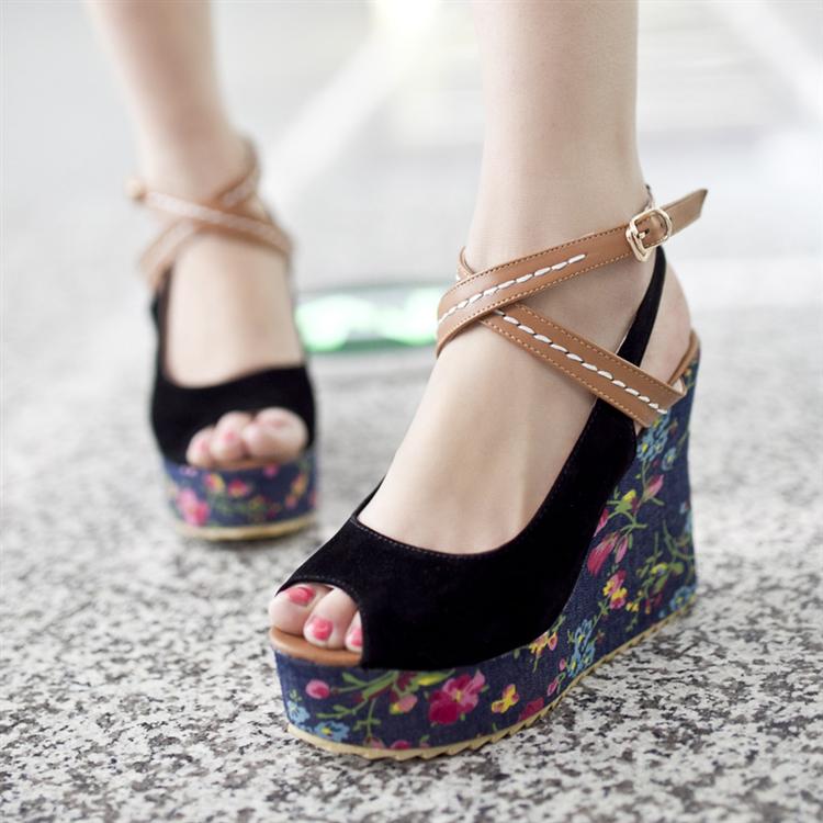 鱼嘴高跟鞋坡跟碎花...