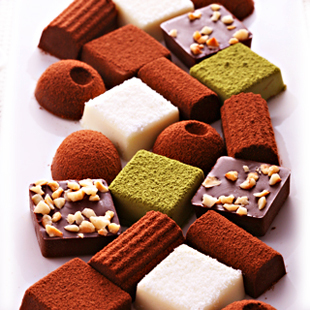  卜珂进口料DIY手工黑松露巧克力8口味800克喜糖果礼盒