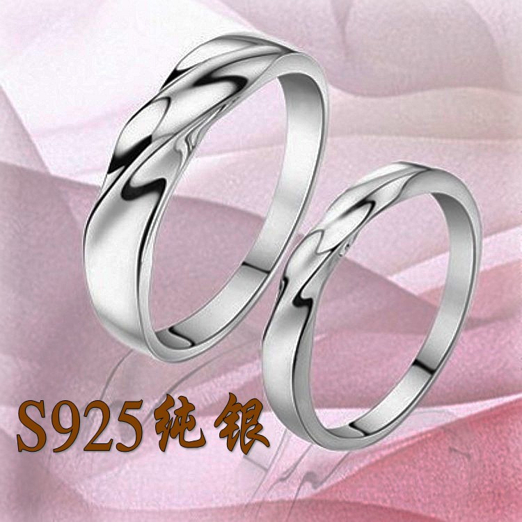 唯皓银楼 S925银镀白金情侣对戒 爱交织戒指 简单时尚 送女友戒指 唯皓银楼 S925银镀白金情侣对戒 爱交织戒指 简单时尚 送女友戒指