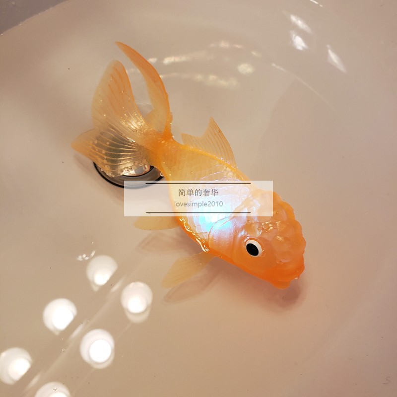 变色 玩具礼物 现货美国 简单的奢华 koi toy 金鱼 仿真水上发在类目 玩具/童车/益智/积木/模型, 电子/发光/充气/整蛊玩具, 发光玩具中 - 来自Buy2taobao.com提供专业的淘宝代购服务