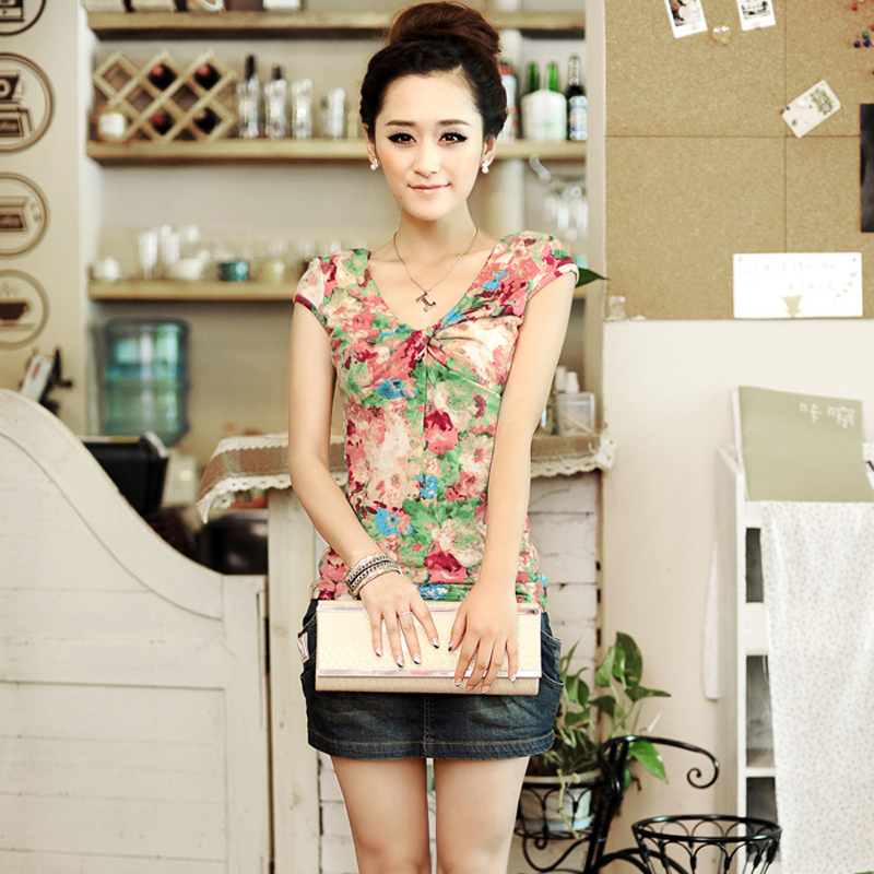 潮修身短袖t恤碎花...