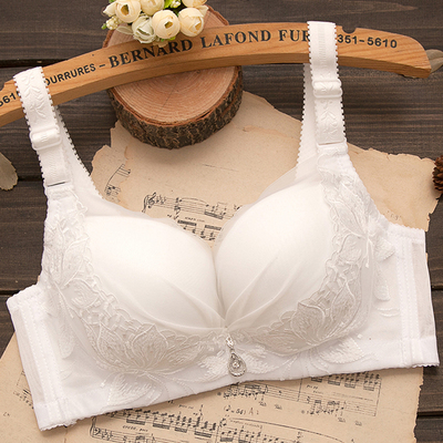 天天特价白色无钢圈文胸厚薄款透气小胸聚拢内衣薄模杯蕾丝胸罩