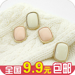  美丽传说 简约镶边粉色长方形耳钉 韩国饰品批发仓库 还不晚 耳饰
