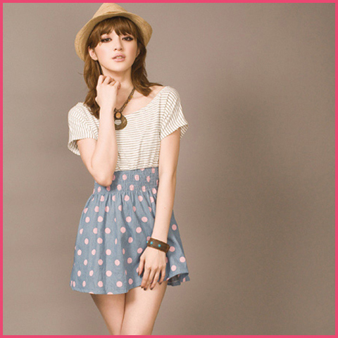 韩版衣服可爱甜美...