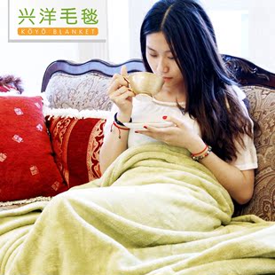  珊瑚绒毯子四季毛毯单人休闲毯 加厚 保暖床单 超柔 180*200
