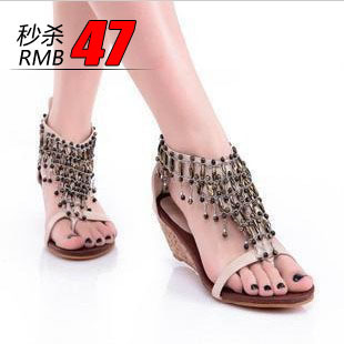  民族风复古流苏吊坠夹趾凉鞋坡跟高跟鞋女鞋子波西米亚串珠罗马鞋