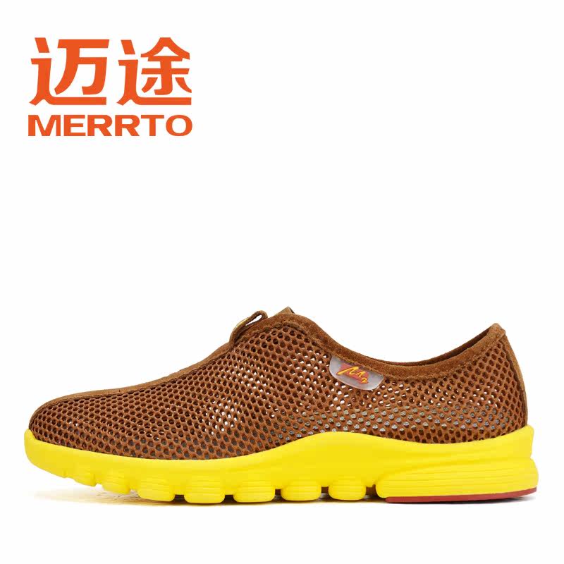 Pedestrian couple outdoor walking shoes pierced lightweight ultra breathable mesh walking shoes authentic men and women M18132