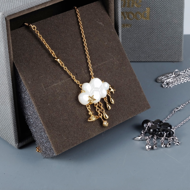 Empress Dowager vivienne Saturn Sunny day Cloudy day Baiyun Dark clouds Flaky clouds Necklace clavicle whole countryin the Accessories/Fashion Jewelry, Necklace category - from Buy2taobao.com to provide professional Taobao agent buy service