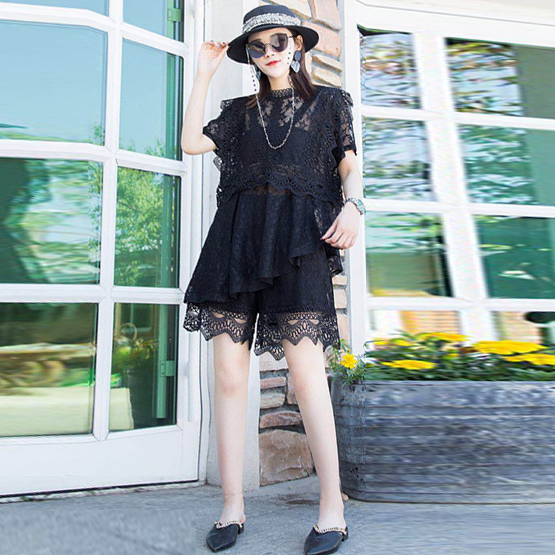 fat mm fashion Hollow Lace suit Large Women's wear new pattern Easy Show thin Short sleeved jacket Broad leg shortsin the Women's clothing/Boutique , Large size women category - from Buy2taobao.com to provide professional Taobao agent buy service