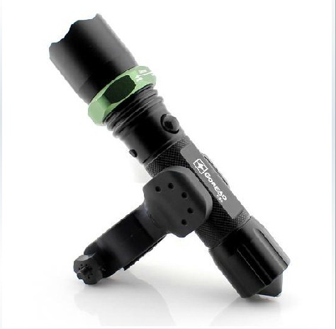 正品HENGGUAN H825 強光手電筒CREE Q5 LED旋轉調焦變焦 帶救生錘在類目 自行車/騎行裝備/零配件, 自行車/單車裝備, 自行車燈中 - 來自Buy2taobao.com提供專業的淘寶代購服務