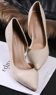  欧美大牌 个性斜口 超显脚瘦 尖头细跟鞋高跟鞋 女单鞋婚鞋春新品