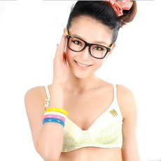 首页-<em>学生</em>内衣 少女<em>文胸</em> <em>学生</em>内裤 <em>胸罩</em> 背心 内