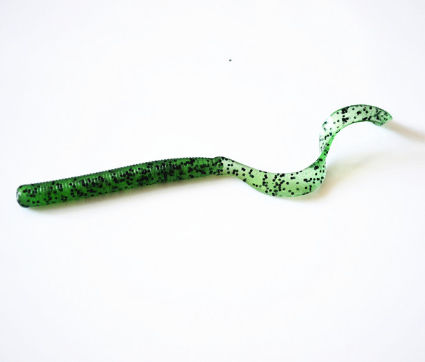 Special Offer Clearance green Black spots 10 centimeter 3.3 One-tailed Road sub- Soft bait Accompany with music Bait Bait fishing gearin the Outdoor/Mountaineer/Camping/Travel Goods , Fishing equipment , Bait category - from Buy2taobao.com to provide professional Taobao agent buy service