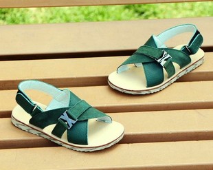  夏季新款 儿童男童凉鞋软底露趾凉鞋皮革拼接纯色金属凉童鞋