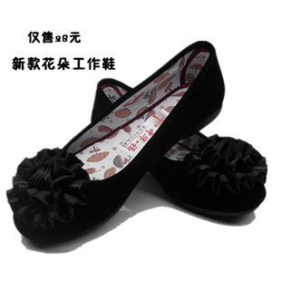  韩版新款一脚蹬花朵女鞋单鞋正品老北京布鞋软底黑色工作鞋平底女