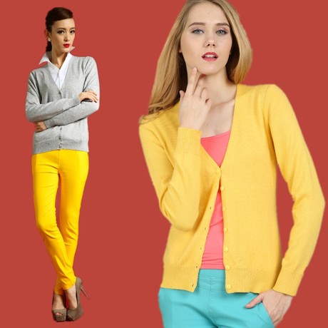 2013纯山<em>羊绒开衫短款</em>针织衫 <em>黑色</em>V领薄料羊