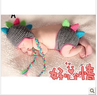 影楼儿童摄影 纯手工毛线编织 婴儿恐龙帽子短