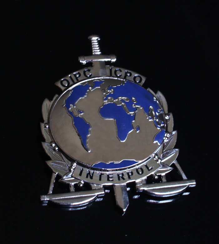 American badge Metal badges Interpol INTERPOL counterterrorism professionals Chest emblem Pure copperin the Outdoor/Mountaineer/Camping/Travel Goods , Army fans clothing/Army fans supplies , Army fans accessories , Medal/Armband/Epaulette/Medals category - from Buy2taobao.com to provide professional Taobao agent buy service
