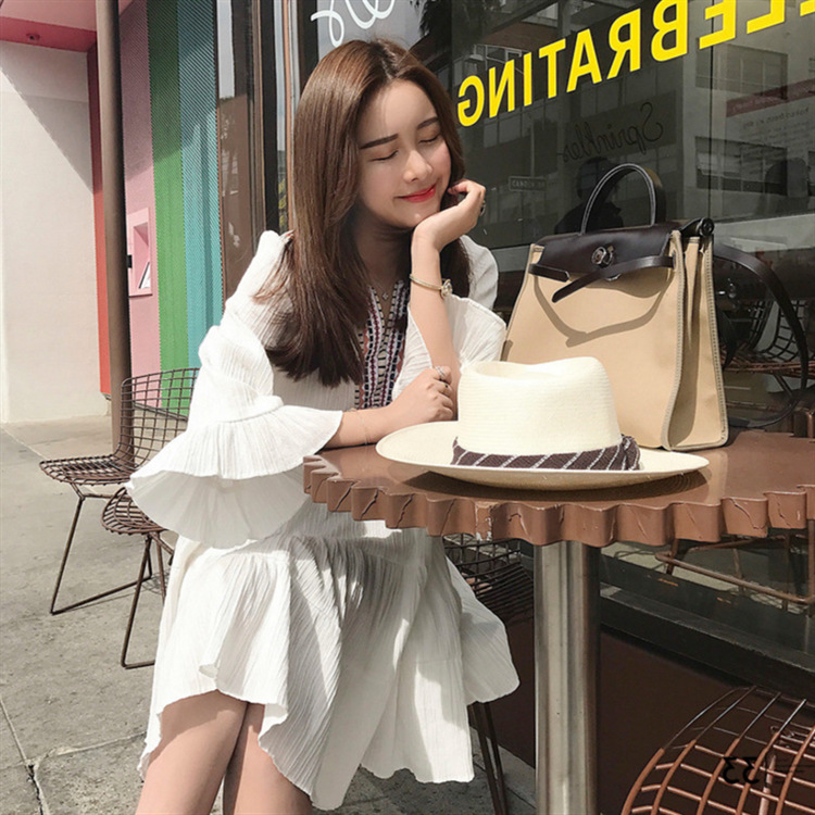 2019时尚连衣裙女夏装新款韩版百搭网红宽松名族风连衣裙女在类目 女装/女士精品, 连衣裙中 - 来自Buy2taobao.com提供专业的淘宝代购服务