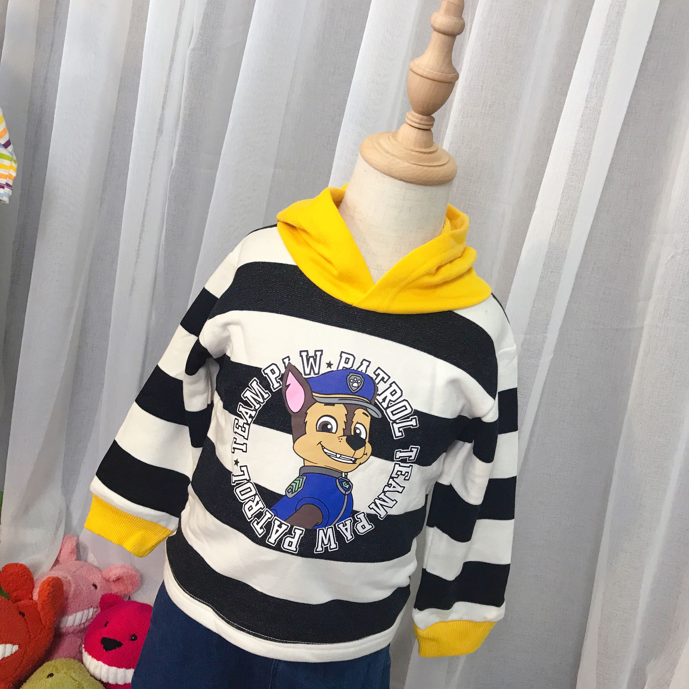 儿童连帽卫衣春款童装条纹狗狗队春季衣服毛圈面料绒衫在类目 童装/婴儿装/亲子装, 卫衣/绒衫中 - 来自Buy2taobao.com提供专业的淘宝代购服务