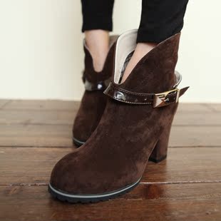  淘金币 新款秋冬三穿欧美皮带扣粗跟短靴马丁靴高跟靴欧美女