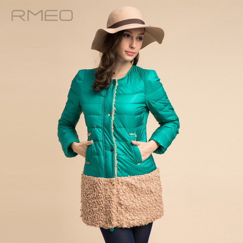 浪漫一身 2013冬装新款 时尚百搭<em>女外套</em> <em>韩版</em>圆