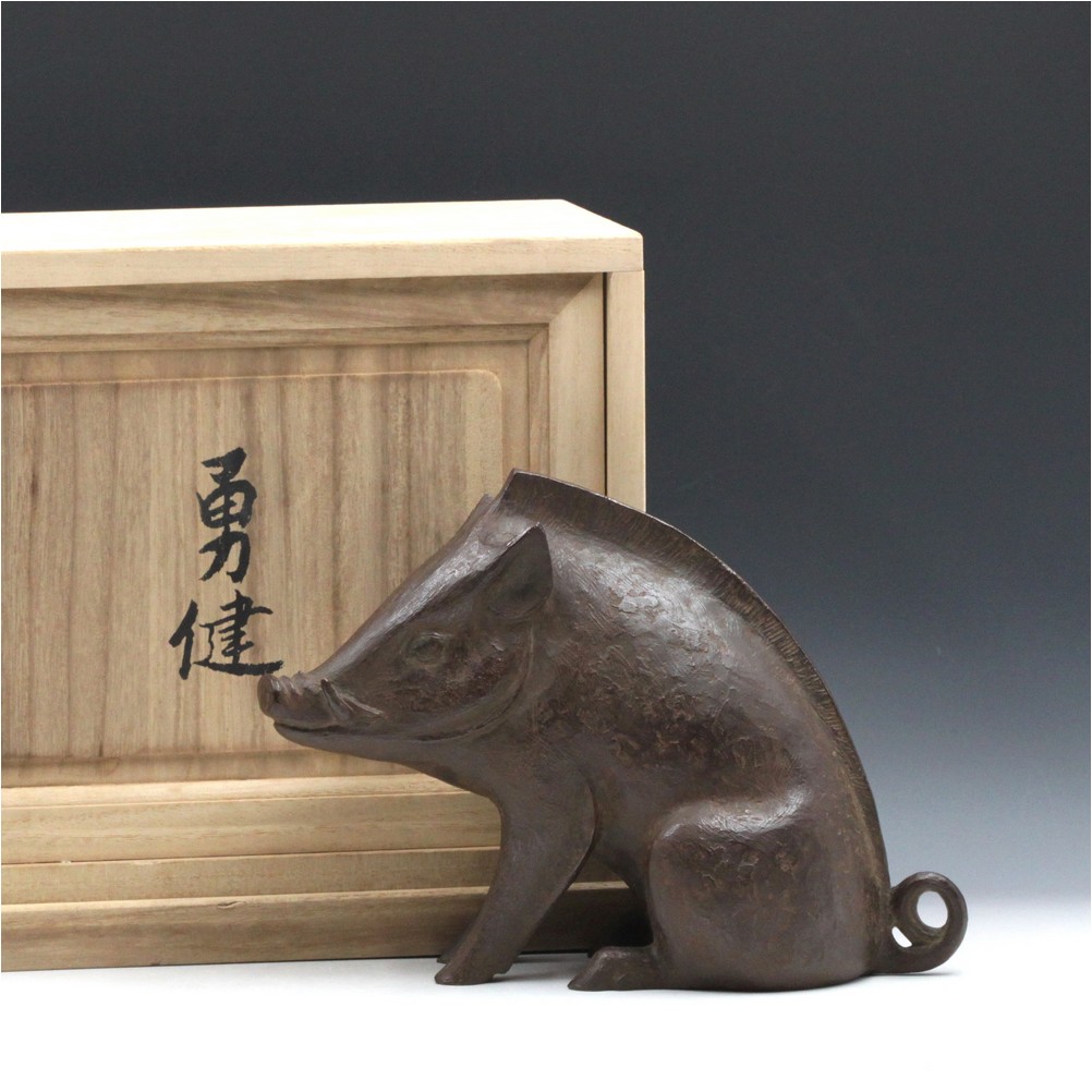 日本铜摆件 日展会员津田永寿 失蜡法精铸野猪置物 勇健 属相风水在类目 餐饮具, 茶具, 茶道/零配中 - 来自Buy2taobao.com提供专业的淘宝代购服务