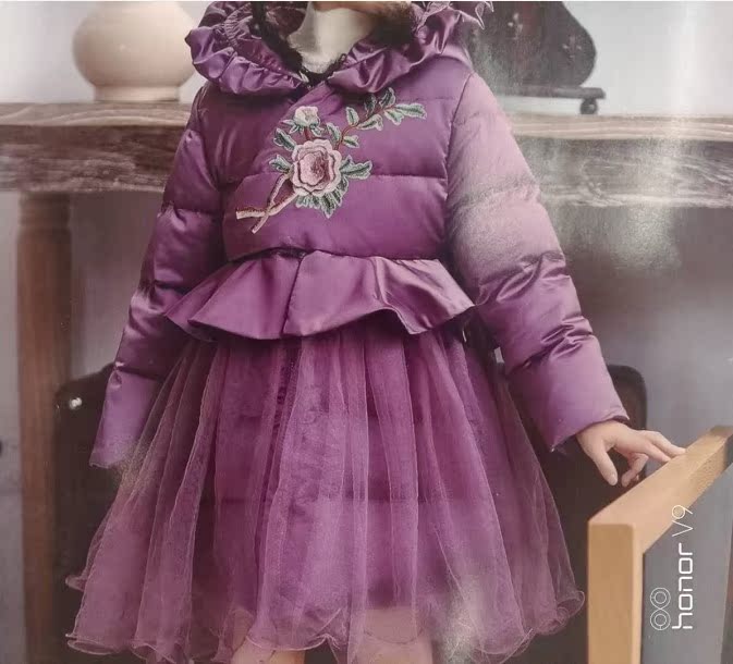 大牌品质中国风刺绣羽绒服在类目 童装/婴儿装/亲子装, 棉袄/棉服中 - 来自Buy2taobao.com提供专业的淘宝代购服务