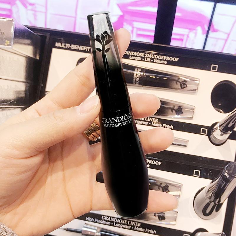 LANCOME兰蔻天鹅颈睫毛膏黑色浓密纤长卷翘不晕染S型刷杆贴合眼型在类目 彩妆/香水/美妆工具, 睫毛膏/睫毛增长液中 - 来自Buy2taobao.com提供专业的淘宝代购服务