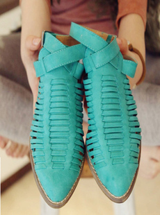  春夏新款欧美潮流中跟单鞋英伦编织尖头女鞋交叉帮带休闲鞋女