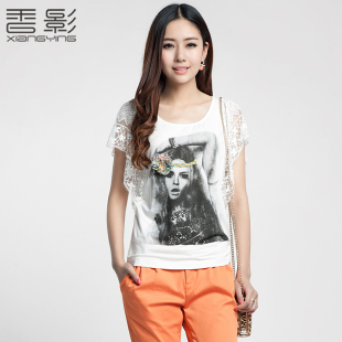  香影夏装新款女装时尚印花蕾丝拼接荷叶袖短款T恤X832037