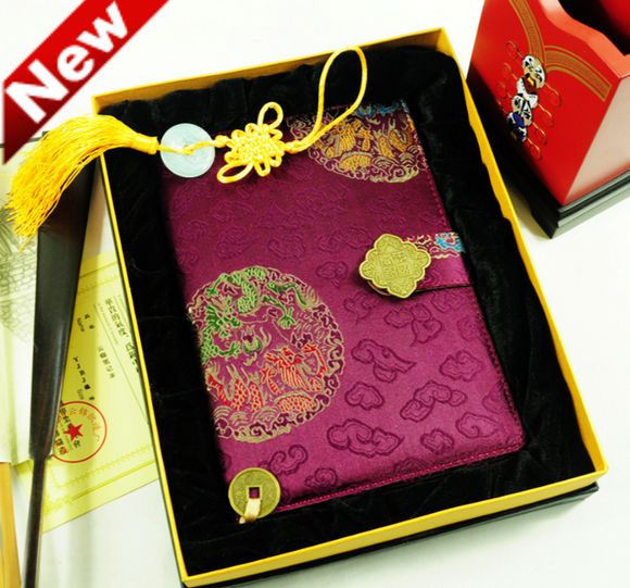 工艺品本子 南京云锦 南京特产 记事本 花纹精品云锦笔记本在类目 居家布艺, 缝纫DIY材料、工具及成品, 布艺DIY成品, 杯垫中 - 来自Buy2taobao.com提供专业的淘宝代购服务
