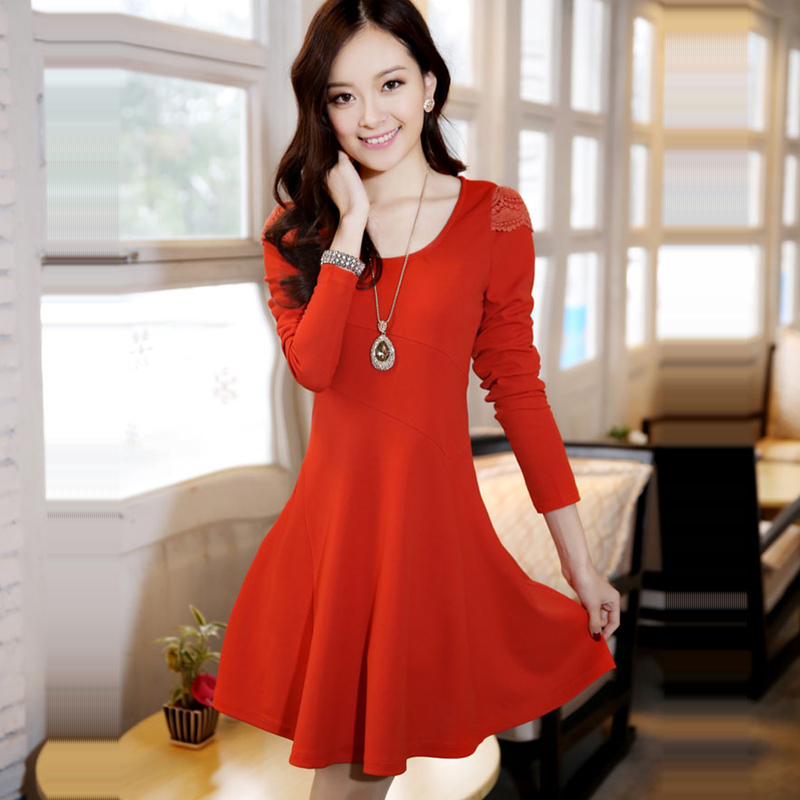 蕾丝肩拼接修身...