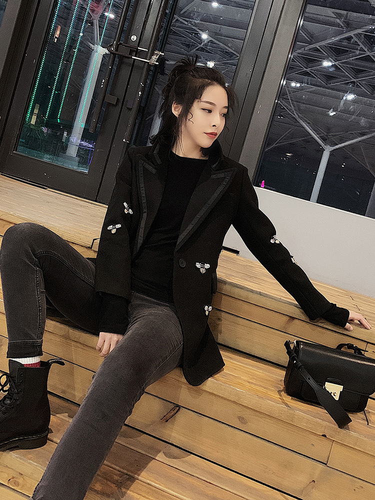 港风小蜜蜂毛呢西装2019新款韩版修身黑色西服女春装短款呢子外套|ruв категории Женская одежда, свитер/свитер - от Buy2taobao.com для оказания профессиональной услуги покупки агента Taobao