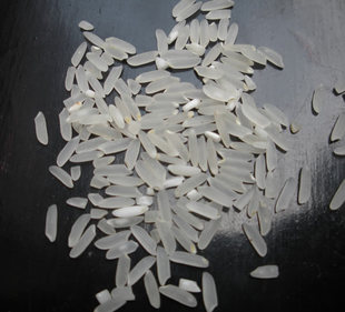  自家种植大米 稻米 优质米 米粒细长 饭粒软糯