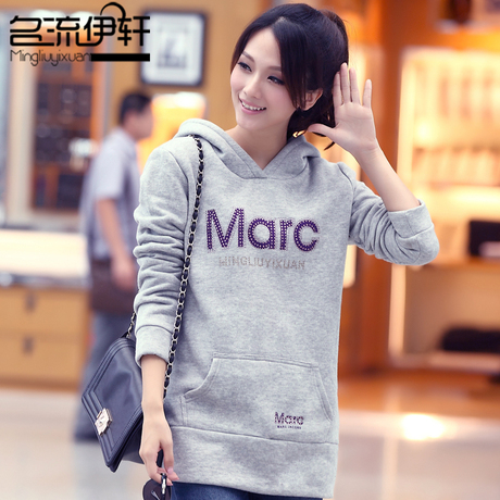 名流伊轩中长款抓绒卫衣女加厚秋冬新款字母图