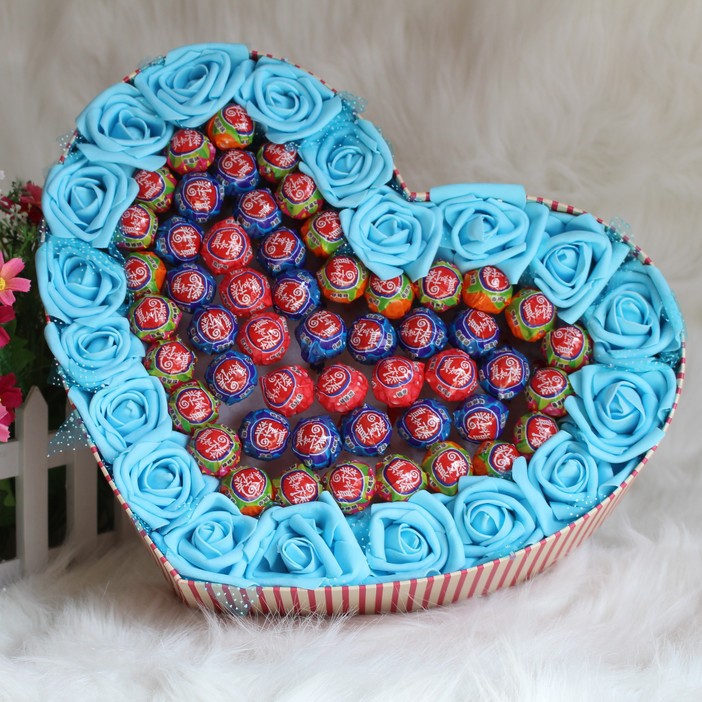 52 Lollipop heart-shaped rose Gift box originality snacks birthday gift graduation Valentine's Day giftin the Snacks/Nuts/Specialty , Sweets and snacks/Jelly/Pudding , Candy category - from Buy2taobao.com to provide professional Taobao agent buy service