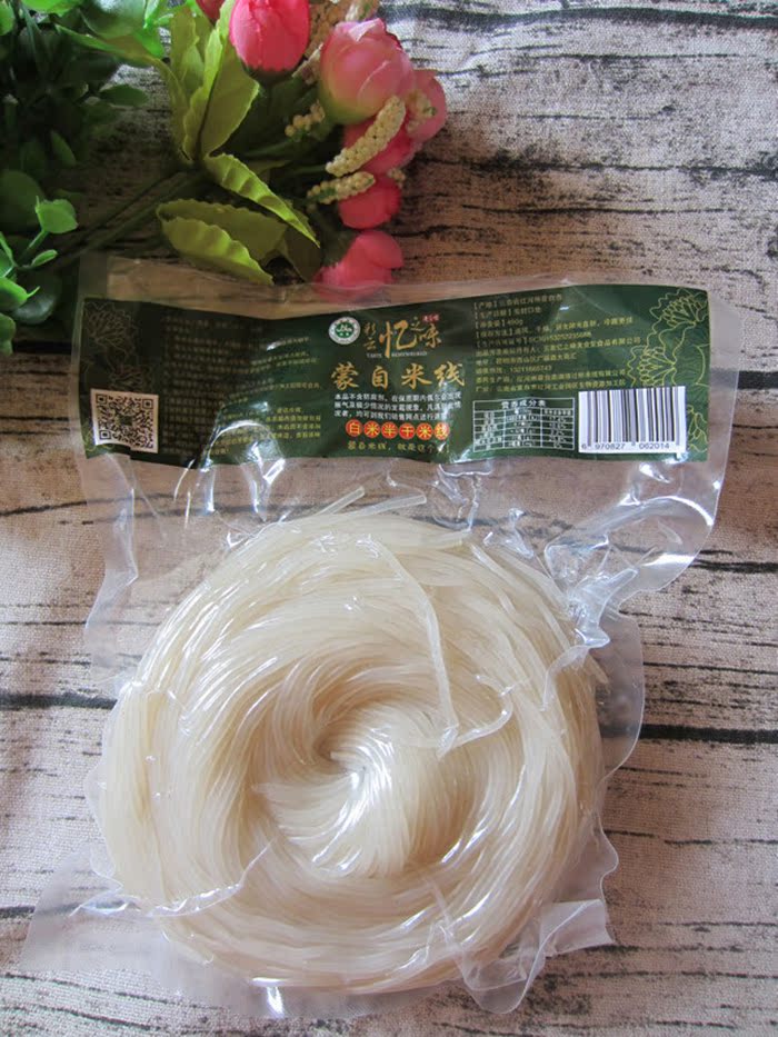 Yunnan specialty Semi dry rice noodles 500 Bridge Rice Noodles foodstuff make Healthy Delicious Rice noodles 4in the Agri rice/Dried foods/Condiment , Other food category - from Buy2taobao.com to provide professional Taobao agent buy service