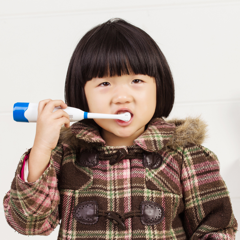 Children's toothbrushes Electric Toothbrush Rotary children Cartoon toothbrush Automatic toothbrush Soft fur Get rid of decayed teethin the Personal Care/Health/Massage equipment , Oral Care , Electric Toothbrush category - from Buy2taobao.com to provide professional Taobao agent buy service