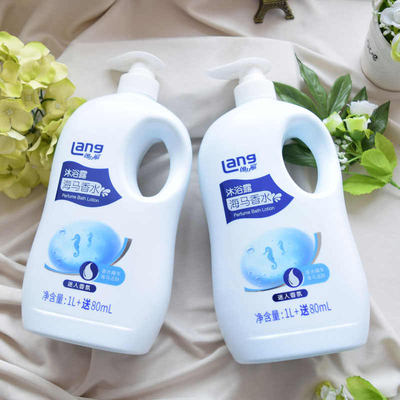 朗力福 海马香水沐浴露 1L送80ml 香氛沐浴乳清新爽肤洁净家庭装在类目 洗护清洁剂/卫生巾/纸/香薰, 洗发沐浴/个人清洁, 身体清洁, 沐浴露中 - 来自Buy2taobao.com提供专业的淘宝代购服务
