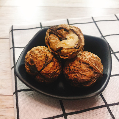 大福道云南高山野生核桃薄皮丑核桃新货500g*2薄壳送开口器