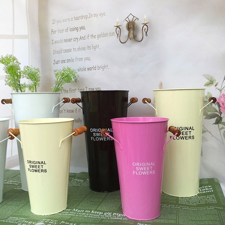 2019圆形专用醒花桶家用大号客厅装饰品铁皮抱小号 干花铁皮桶中在类目 家居饰品, 花瓶/花器/仿真花/仿真饰品, 花器/花瓶, 花桶中 - 来自Buy2taobao.com提供专业的淘宝代购服务