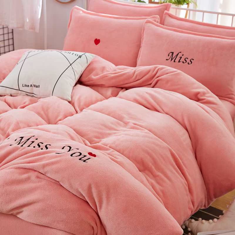 Buy one, send four!thickening Lay down law Quilt cover winter keep warm Bedclothes Flannel Coral Quilt coverin the Bedclothes , Quilt category - from Buy2taobao.com to provide professional Taobao agent buy service