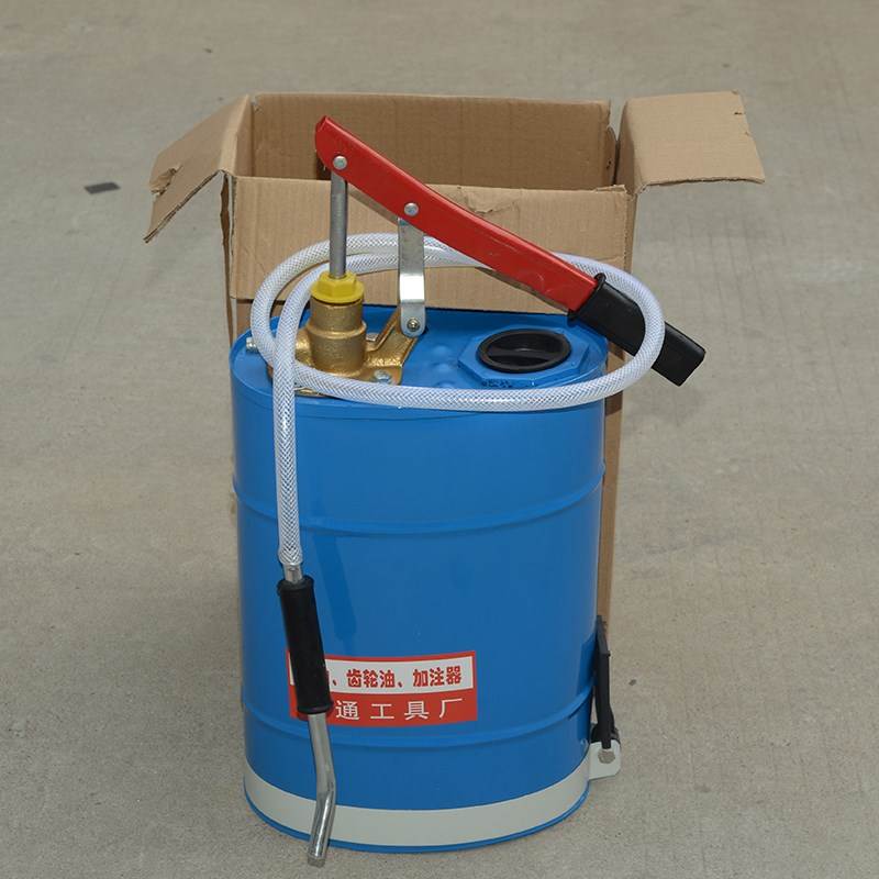 带桶手压式齿轮油加注器变速箱油注油器加润滑设备及工具油机手动在类目 五金/工具, 手动工具, 汽修汽保工具, 润滑设备及工具中 - 来自Buy2taobao.com提供专业的淘宝代购服务