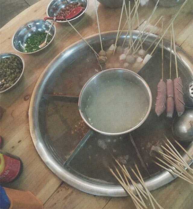 10格大号串串香锅煮锅传统家用麻辣汤锅鸳鸯锅大锅小型圆形在类目 厨房/烹饪用具, 烹饪用具, 锅具/煲/烧水壶, 汤锅中 - 来自Buy2taobao.com提供专业的淘宝代购服务