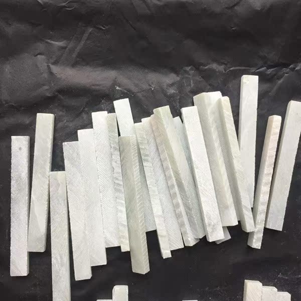 Slate pencil,Slate pencil white Crossed Talc pen, 68x8x4.2mm A box of ten boxes.,Stone pen steelin the Hardware/Tool , Hand Tools , Scribing tools , Other category - from Buy2taobao.com to provide professional Taobao agent buy service