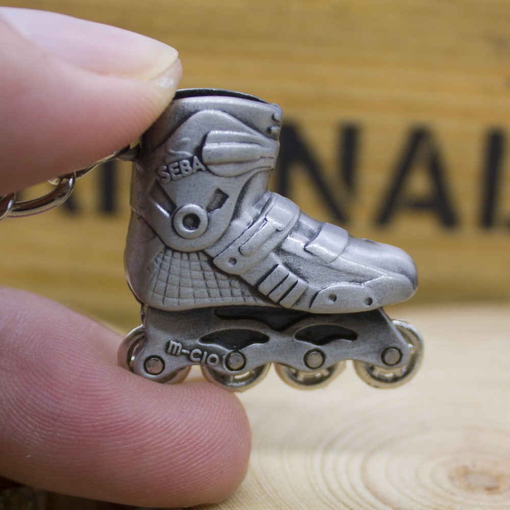 Pendant men and women Roller skating shoes Key buckle gift exquisite Skating The four round Keepsake Car ornament new pattern personalityin the Festive supplies/Gift , Gift ideas , Keychain category - from Buy2taobao.com to provide professional Taobao agent buy service