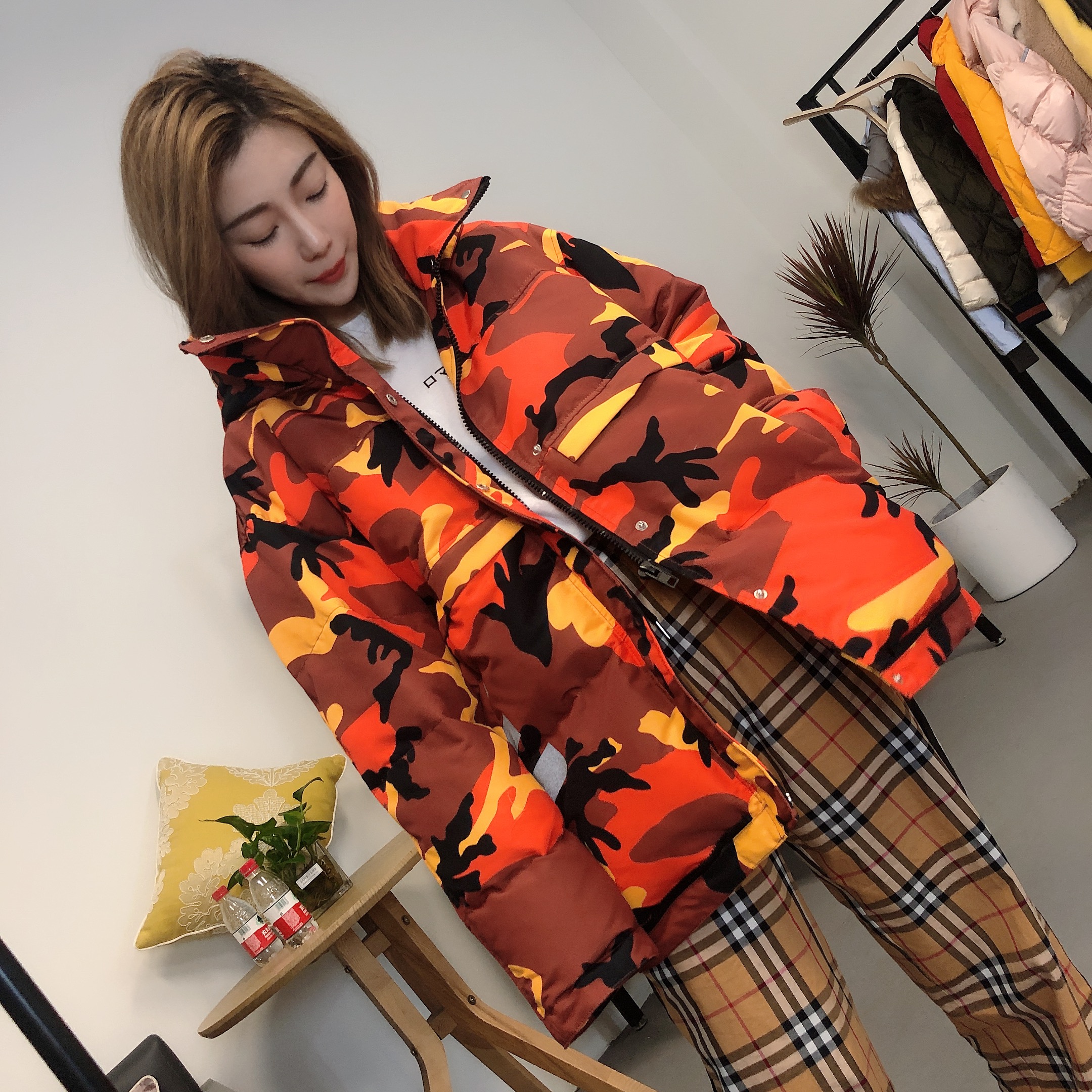 齐小妖直播间福利款中长款羽绒服-U059在类目 女装/女士精品, 皮草中 - 来自Buy2taobao.com提供专业的淘宝代购服务